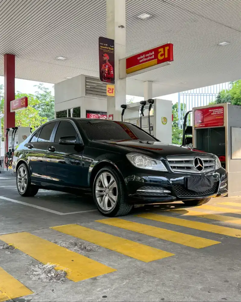 Mercedes Benz C200 2013 Facelift