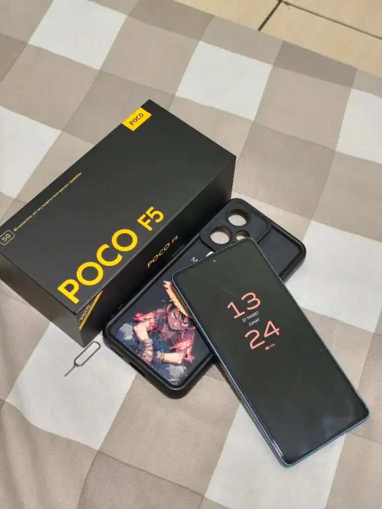 POCO F5 12/256 GB