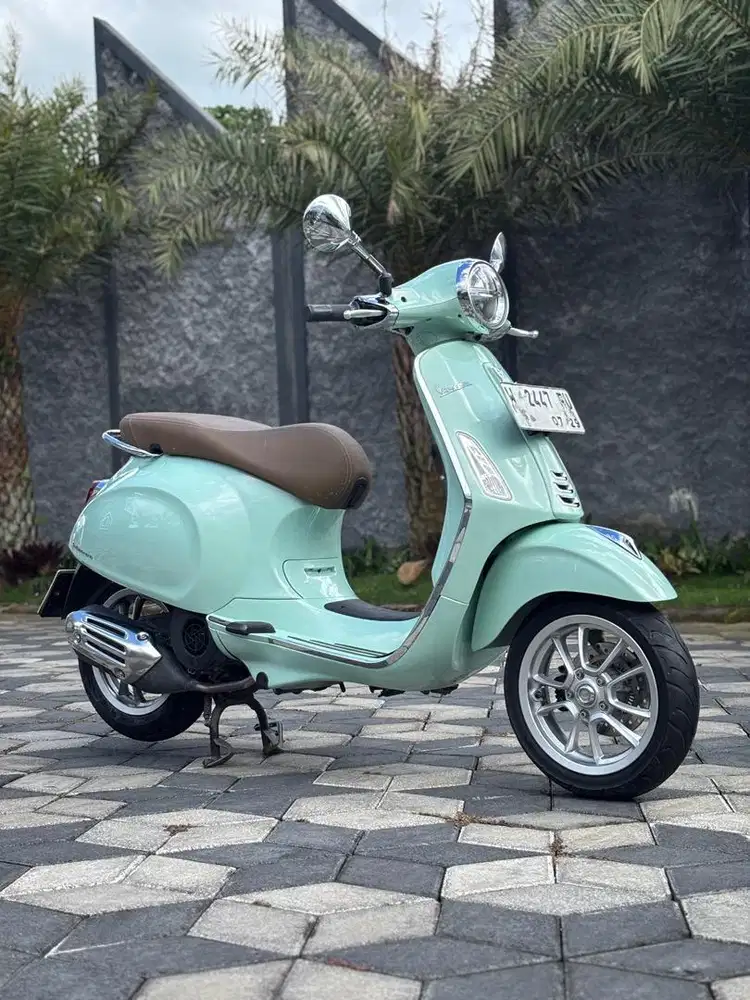 Vespa Primavera 150 ABS IGet 2024 Green Relax Odo 14rb Koko Motor