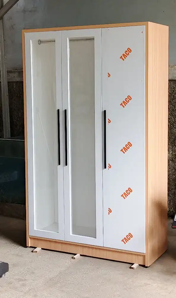 Pembuatan Furniture Kitchenset Wadrobe