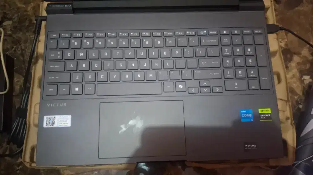 Laptop Gaming HP Victus 15-FA2716TX