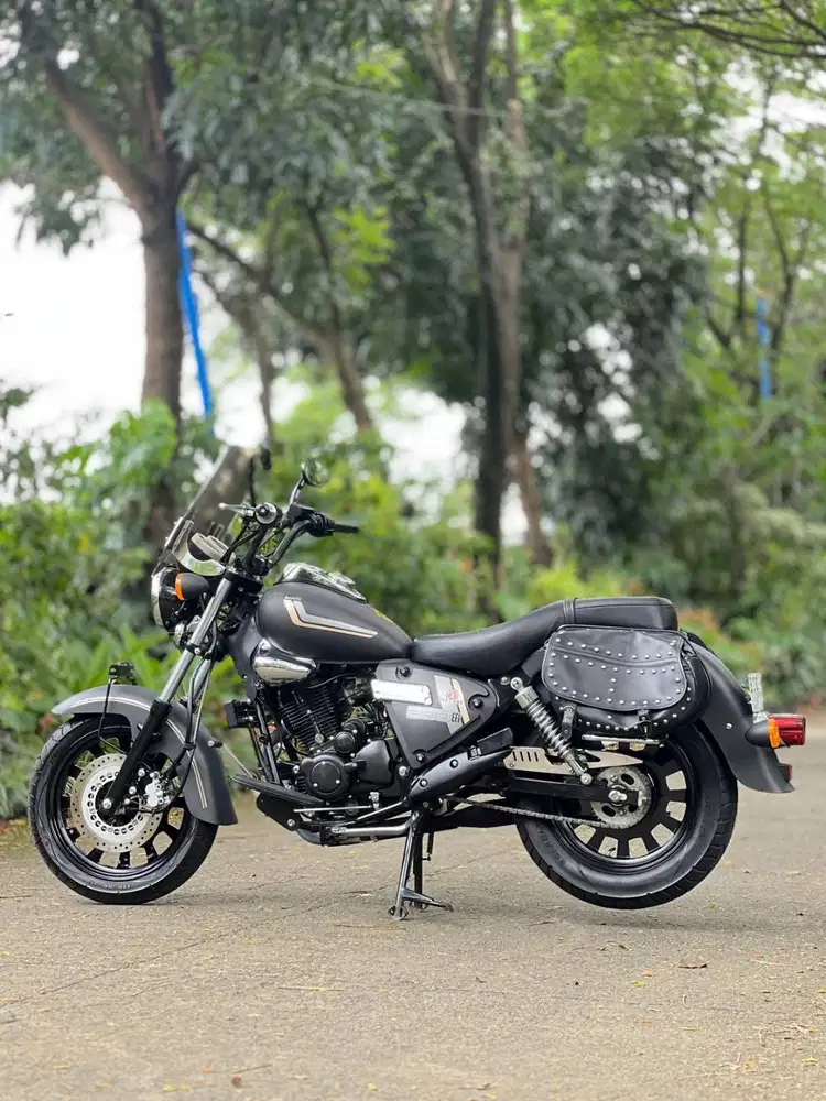 BENELLI MOTOBI 200 EFI 2022 BLACK KM 2K SIAP RIDING