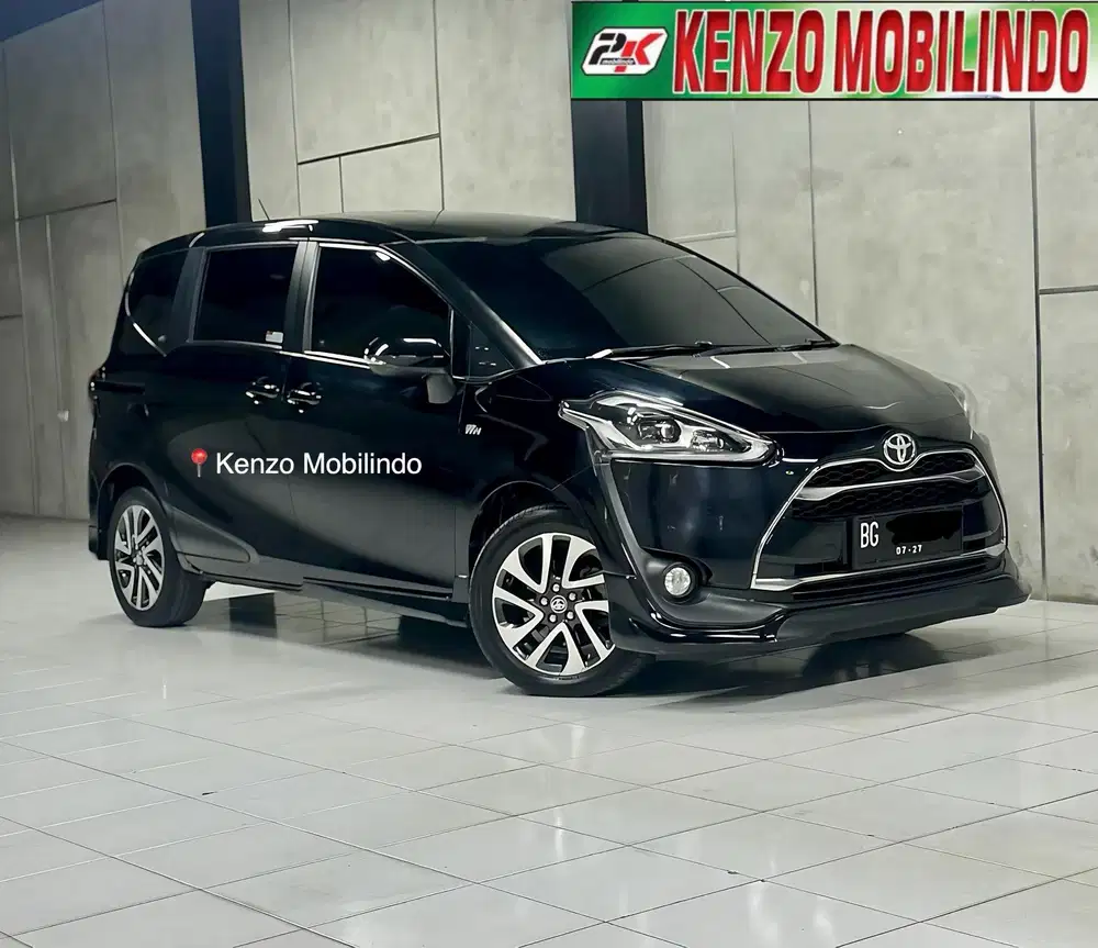 Sienta 1,5 Q AT 2017 hitam,tgn. 1 km 76rb sangat istimewah dp 21jt