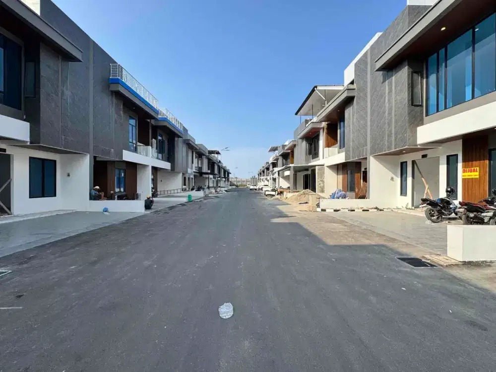 Dijual Villa Komplek Cemara Park Palace