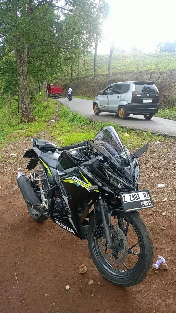 Cbr facelit tahun 2016 kondisi lecet pemakaian