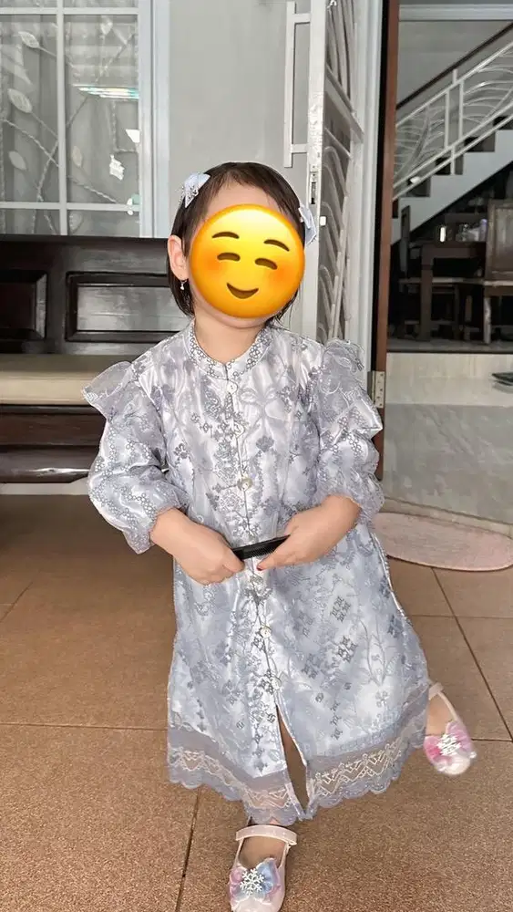 DIBUTUHKAN ART SERABUTAN MOMONG