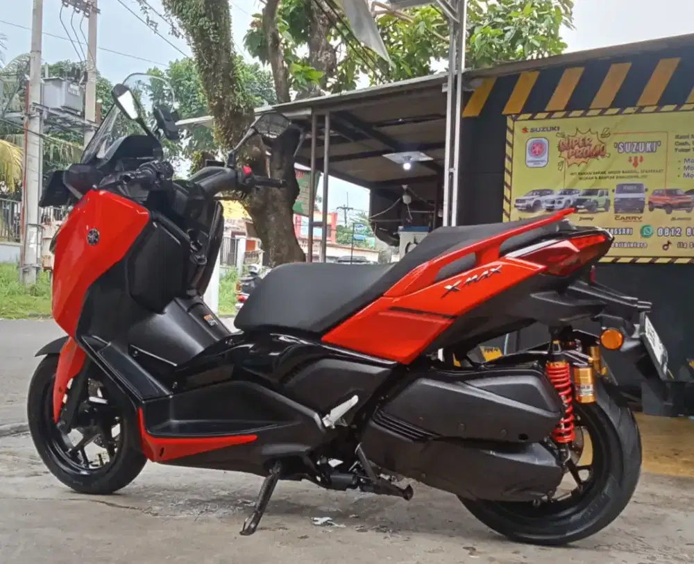 Dijual motor Yamaha X Max Connected 2024
