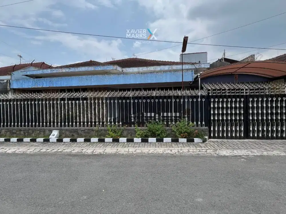 Dijual Rumah Klasik Terawat & Siap Huni di Daerah Jalan kepulauan, Klojen Malang