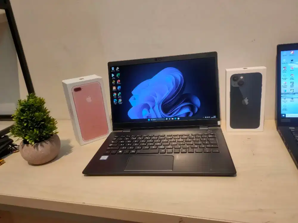 Toshiba dynabook core i5 touchscreen