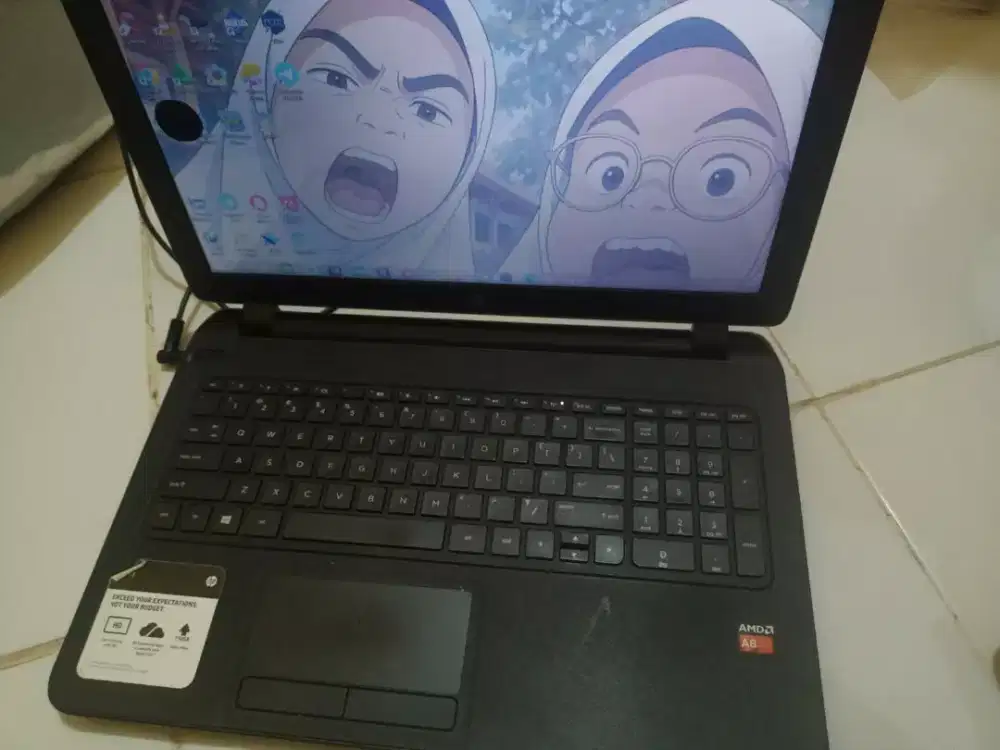 Lactop hp 15 AmD A8 minus layar tompel sm batre drop sm cas aja