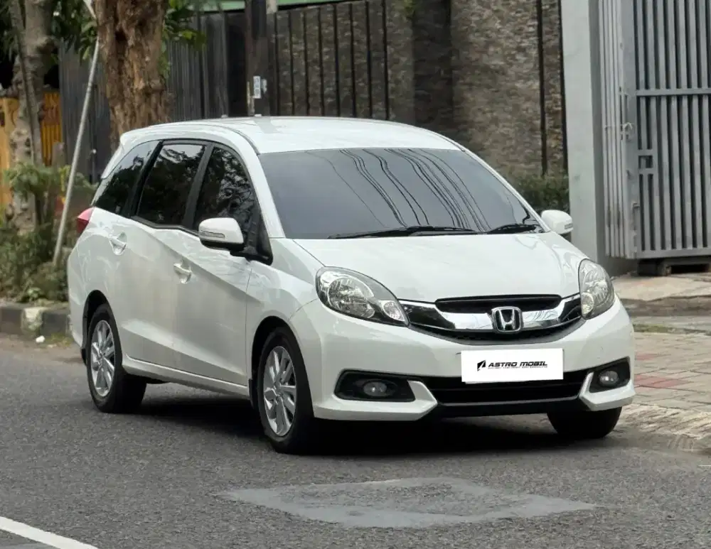 MOBILIO E 2016 / 2015  Matic Bagus Kredit Bekas Surabaya Murah Tgn1