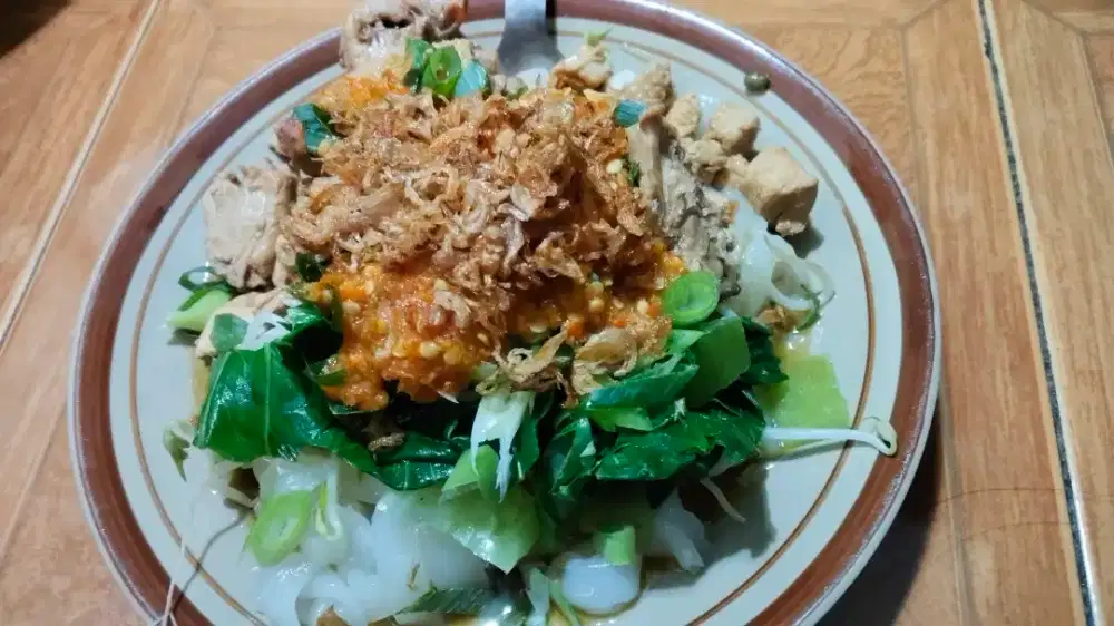 Dicari crew mie ayam dan baso