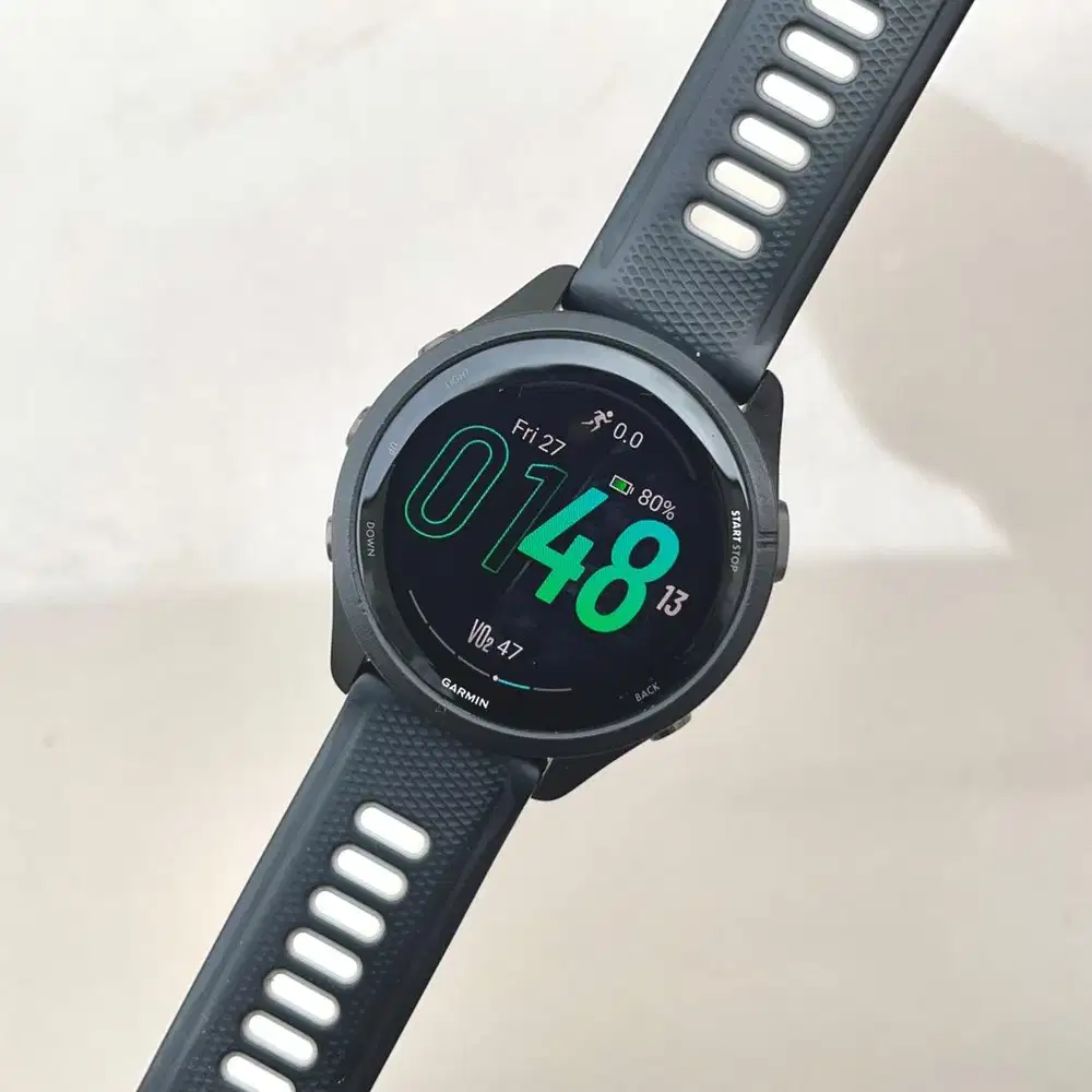 Garmin Forerunner 265 music