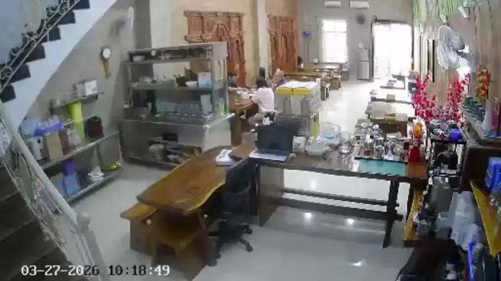 Dibutuhkan karyawan resto non halal