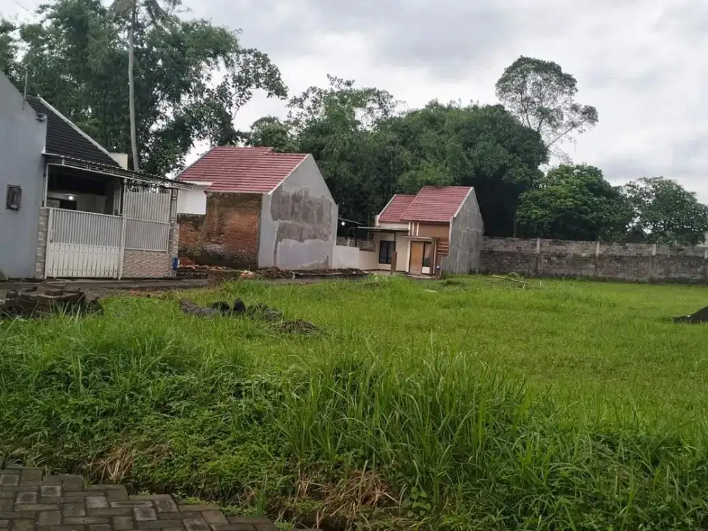 Tanah Area Berkembang Row Jalan Luas  Waktu Tepat Beli Properti