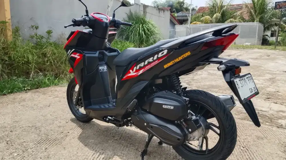 BIAH@CASH 21,5 JT(NEGO) NVARIO 125 ESPCBS 2025 B JAKPUS