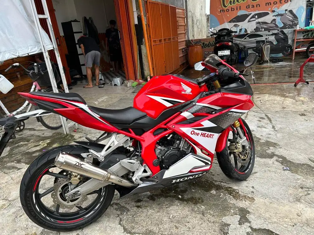 Honda CBR 250 RR ABS