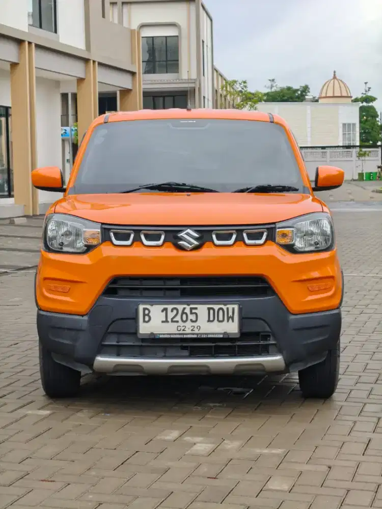 SUZUKI S-PRESSO 1.0 BENSIN AT 2023-2024