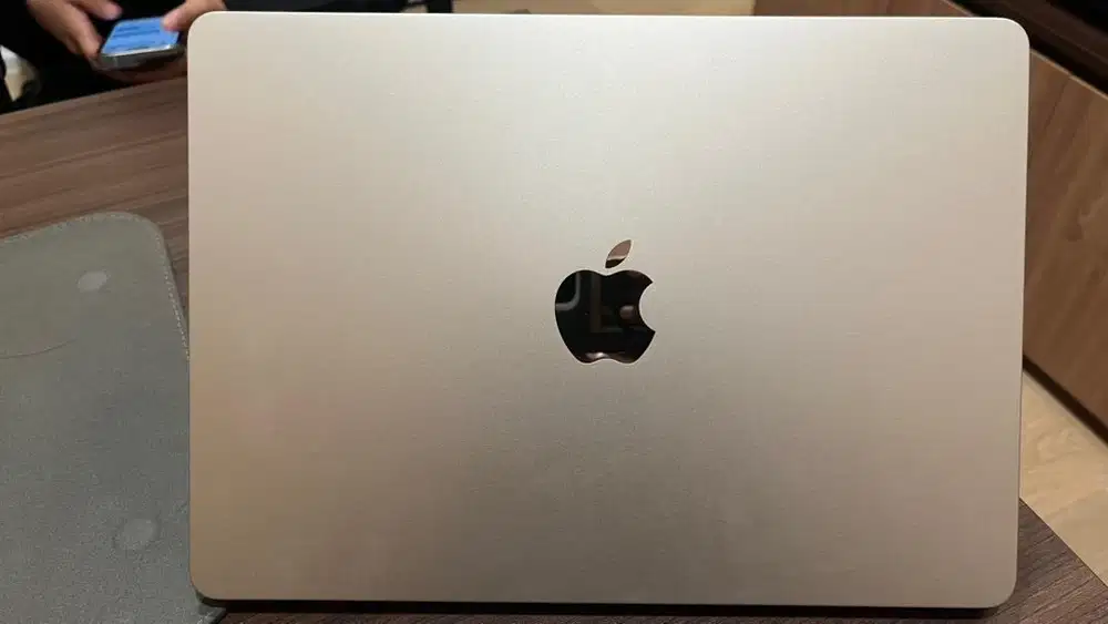 Macbook M2 2022 Second