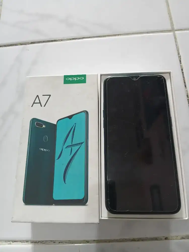 Oppo a7 ram 3/64