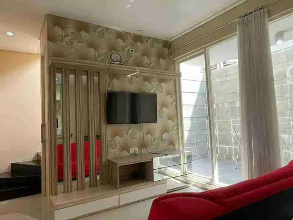 JUAL SEWA RUMAH PELICAN HILL CITRALAND SURABAYA