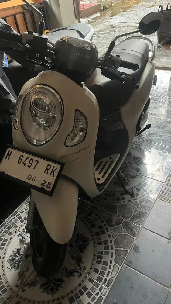 Scoopy prestige 2023