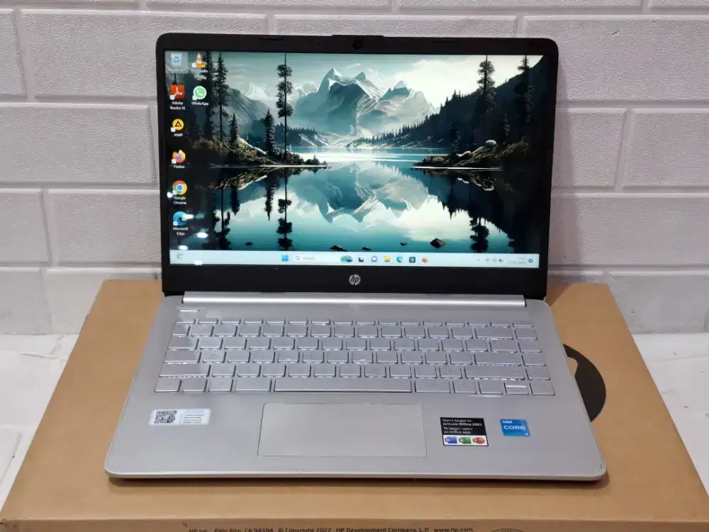 Type Laptop HP 14s-dq2xxx/Intel Core i3-1115G4/Ram 8GB/SSD 512GB