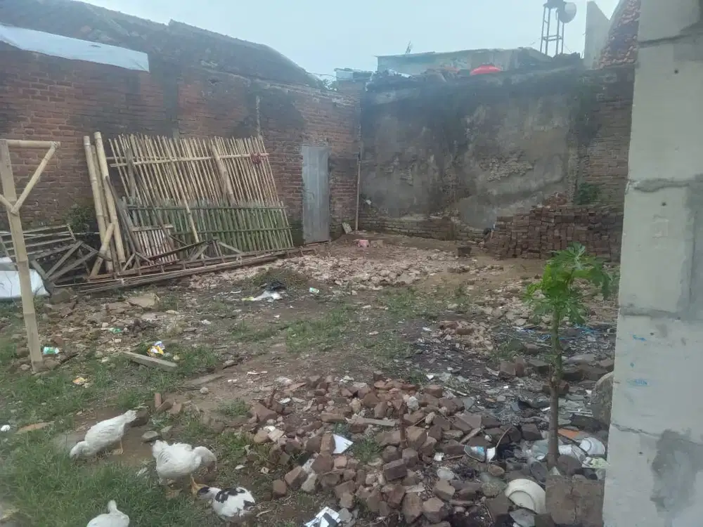 Tanah kosong siap bangun