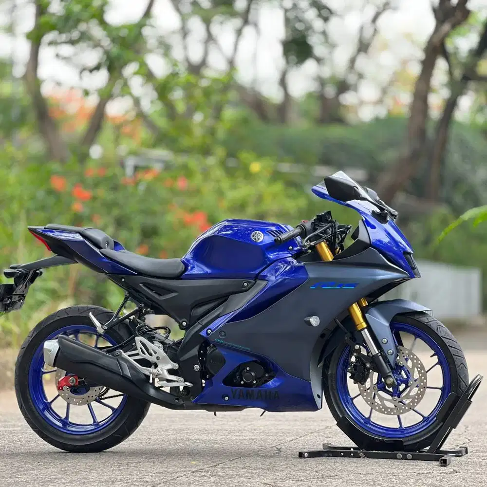 YAMAHA YZF R15 V4 BIRU 2023 KM LOW FULL MULUS