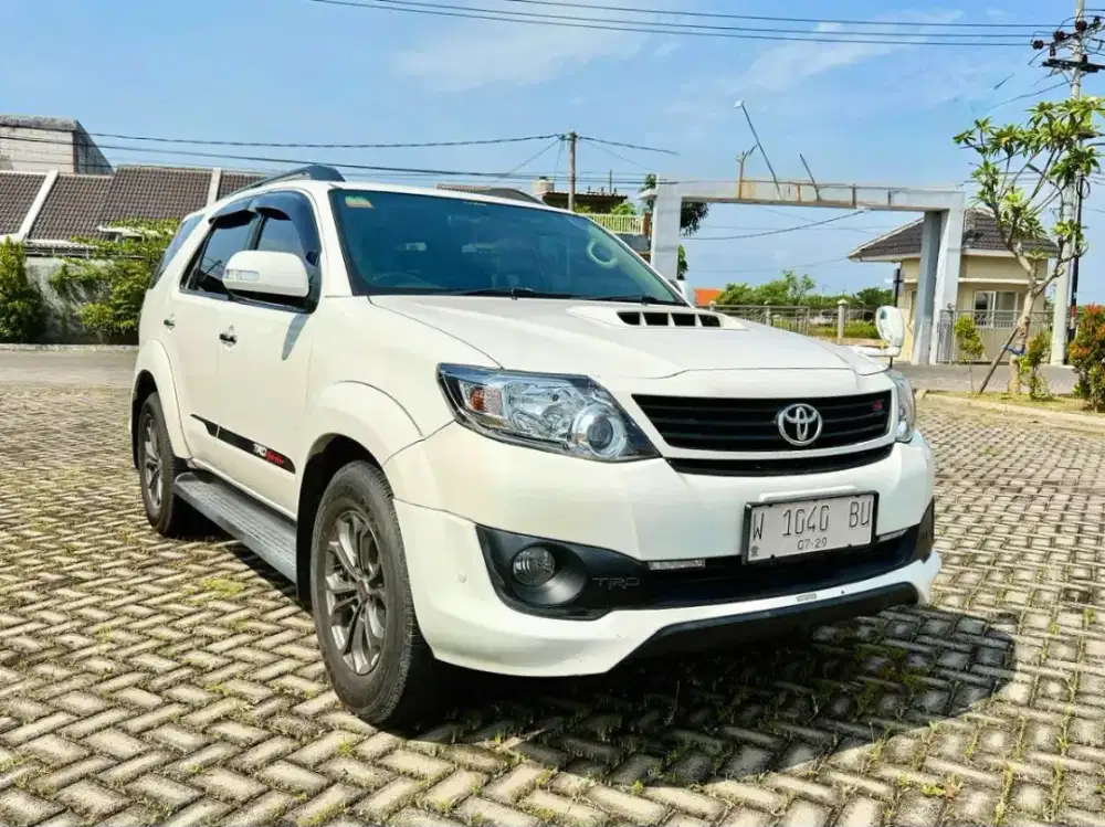 TOYOTA FORTUNER 2.5 G VNT TRD 2014 MANUAL