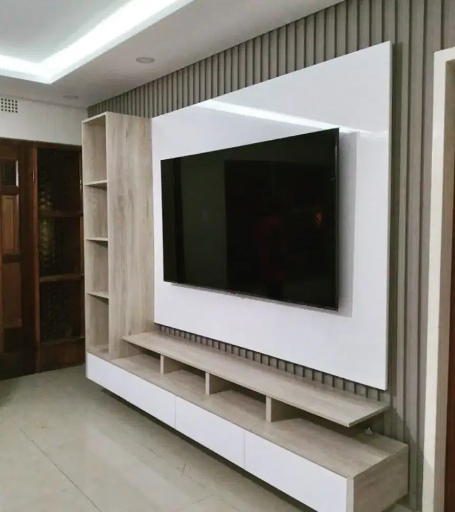 Backdrop TV Lemari TV custom