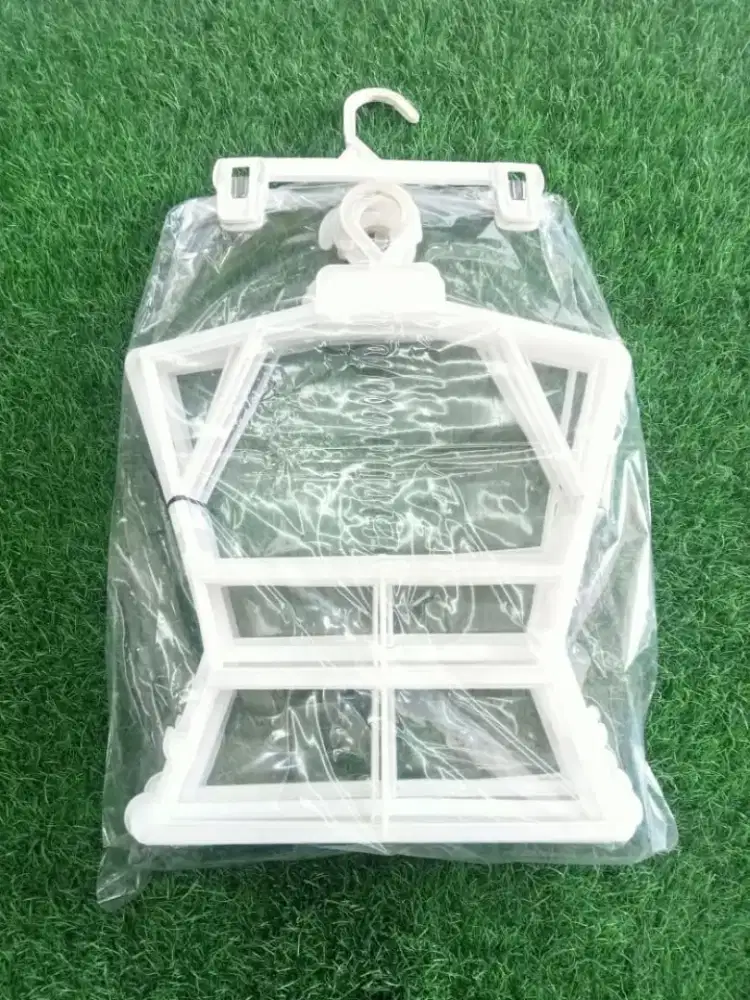 Gantungan baju dan celana