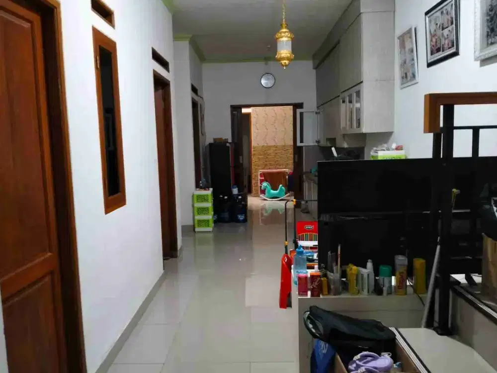 Rumah 2 Lantai Row Jalan 2 mobil Di Joglo, Kembangan Jakarta Barat