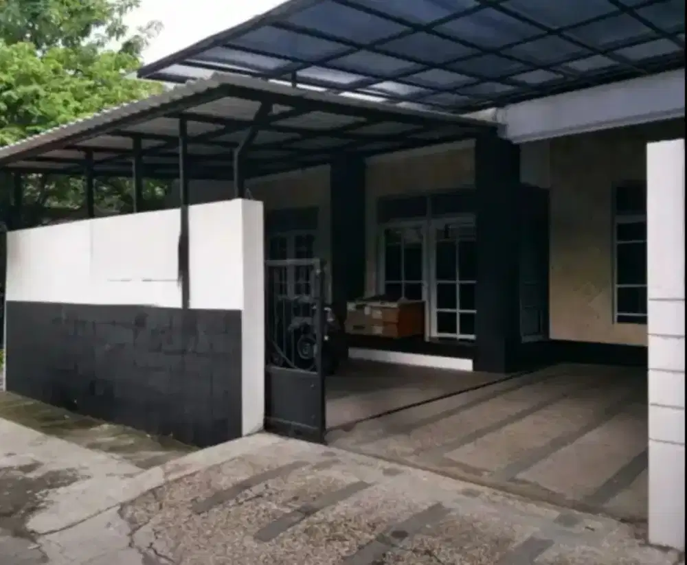 50 meter ke RAYA, Nginden Intan dkt semolowaru manyar klampis