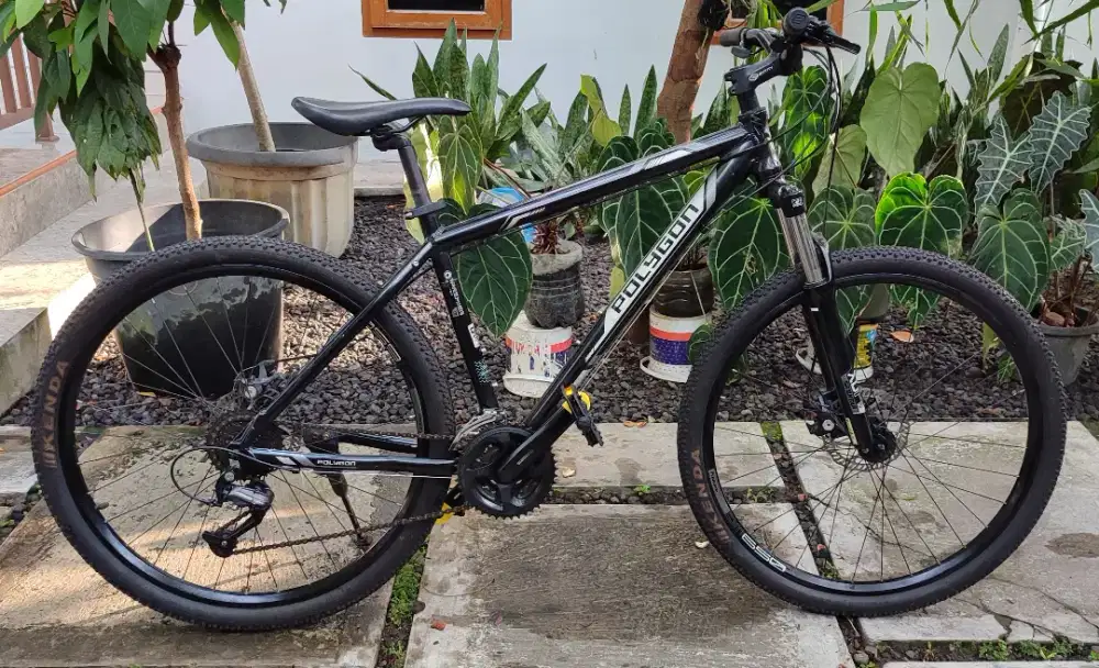 Polygon Premier 3 size M 27.5 bekas mulus 3x8speed