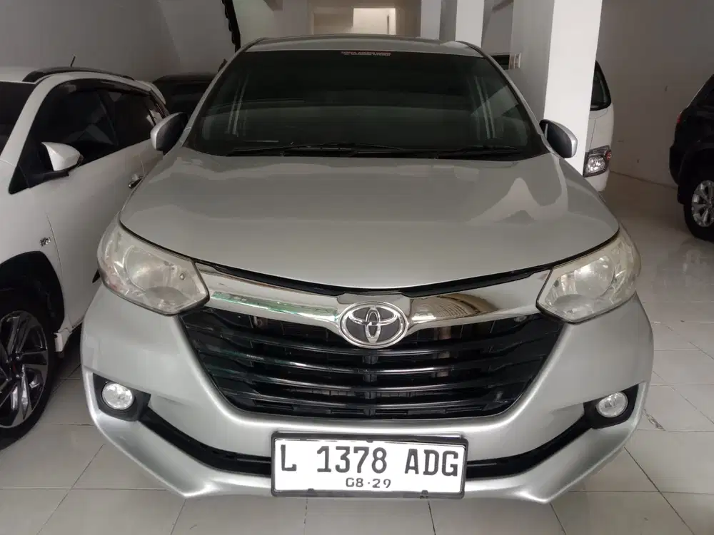 Toyota Avanza 1.3 Automatic Silver