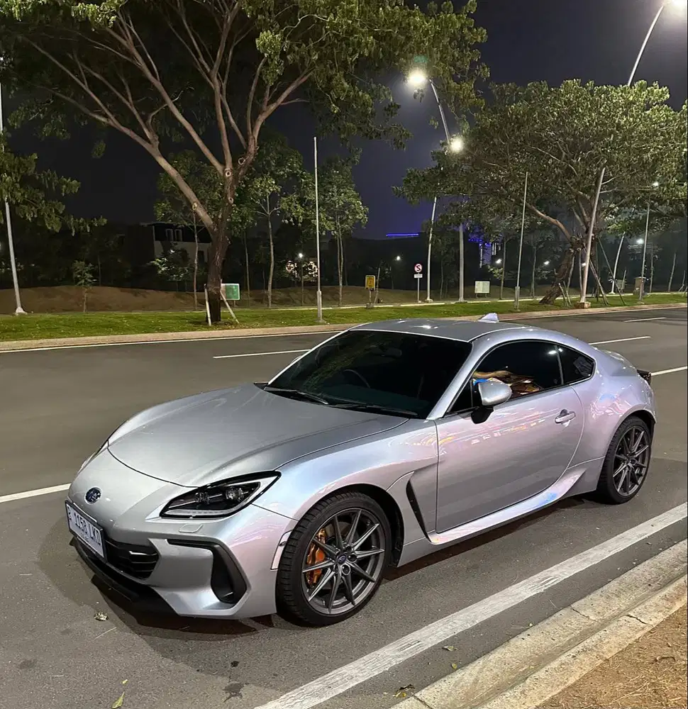 Subaru BRZ EyeSight A/T 2024 Silver 2023 2025 Kondisi Baru Original