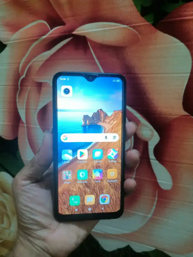 xiomi redmi 8 ram 4/64 minus layar jamur d smpingnya hp saja