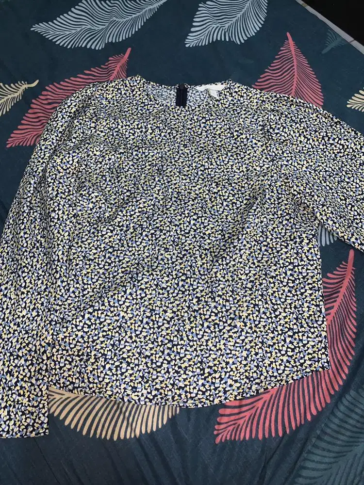 Atasan Blous HnM size M