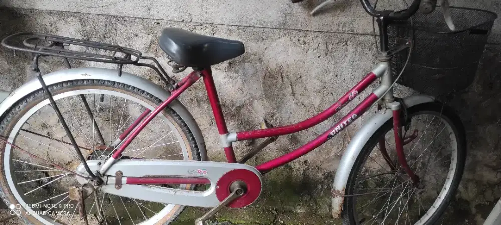 Sepeda mini united bekas