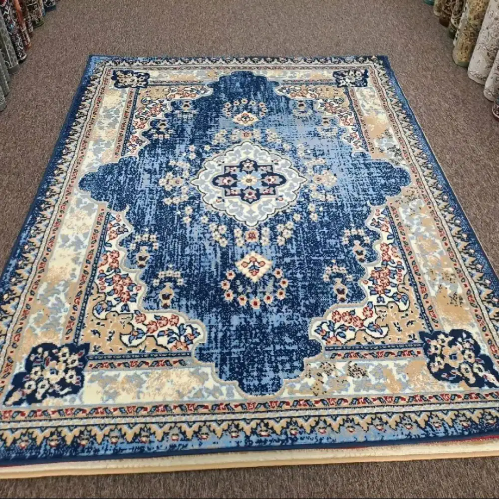 karpet Aurora Ukuran: 160 cm x 210 cm