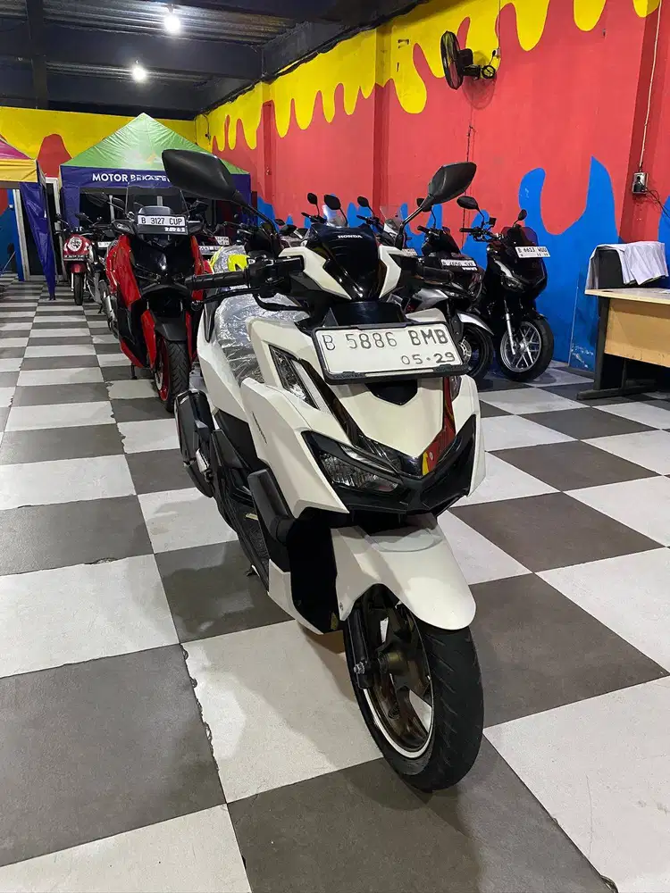 Vario 160 Abs Tahun  2024 DP 750