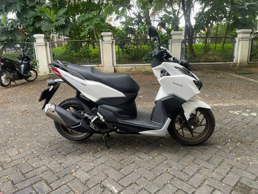 Vario 160 ABS 2025 Pajak Panjang