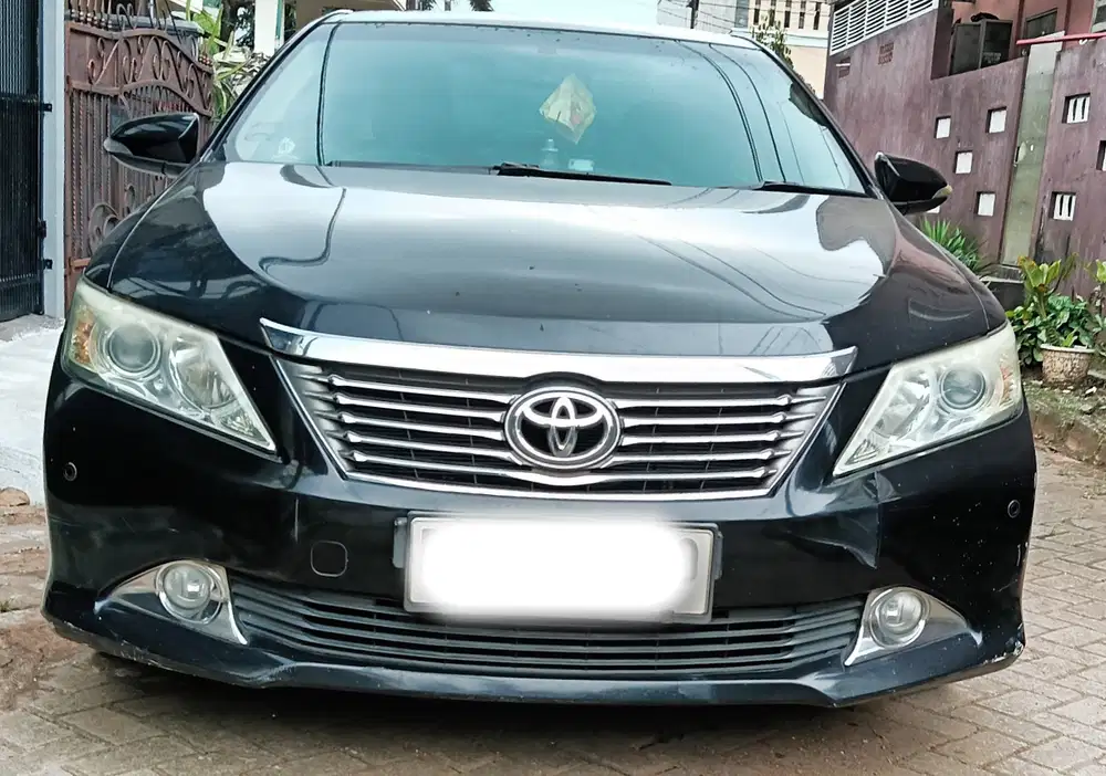 Toyota Camry 2012 2.5 AT Bensin