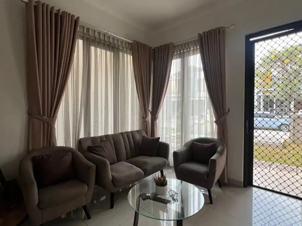 Di jual rumah siap huni 2 lantai di cluster adara  harapan indah bekasi