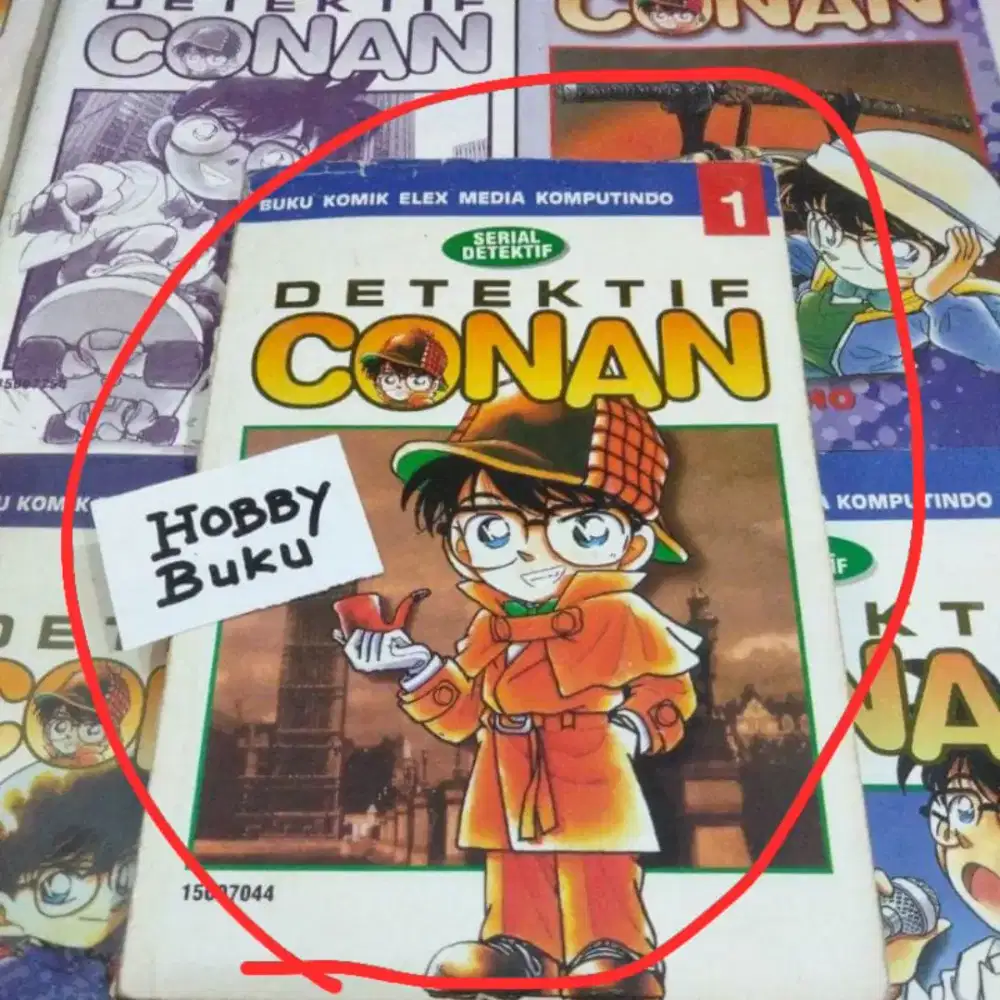 Buku komik detektif Conan