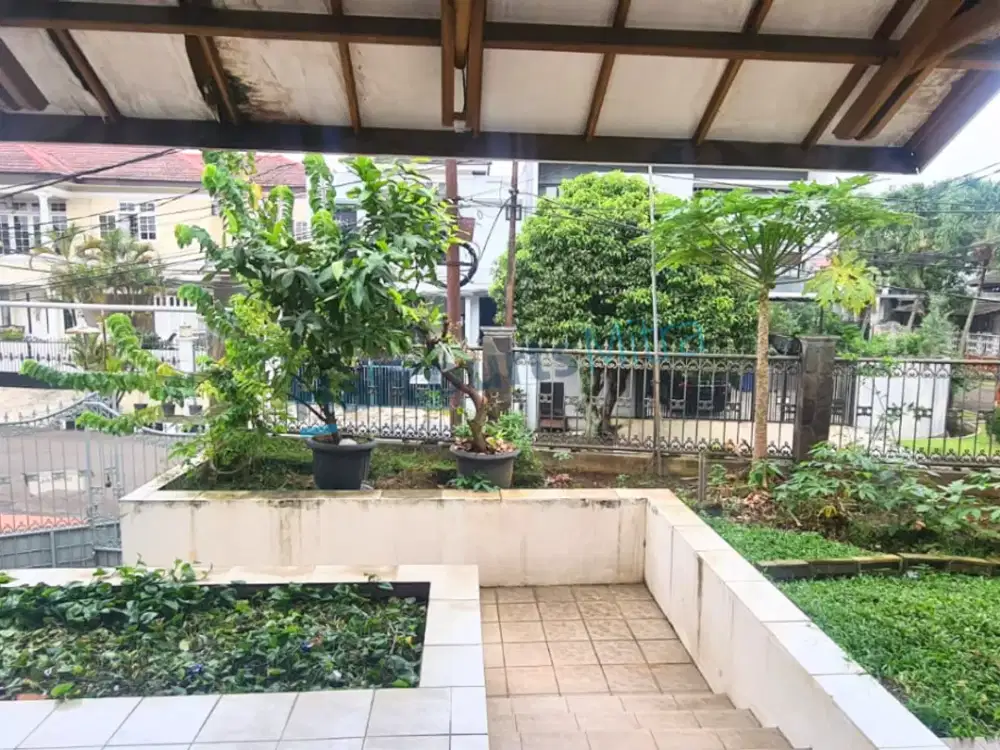 RUMAH HOOK, LT 440 M2, BUKIT CINERE INDAH, DEPOK