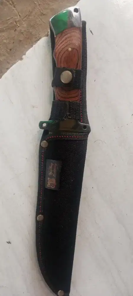 Pisau sembelih USA tajam