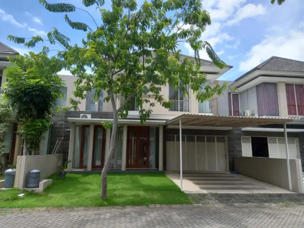 Dijual rumah di Citraland the Greenlake, Surabaya Barat