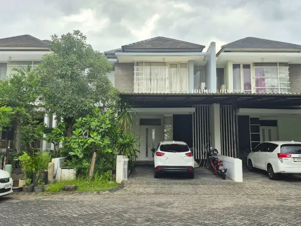 Royal Residence Addington